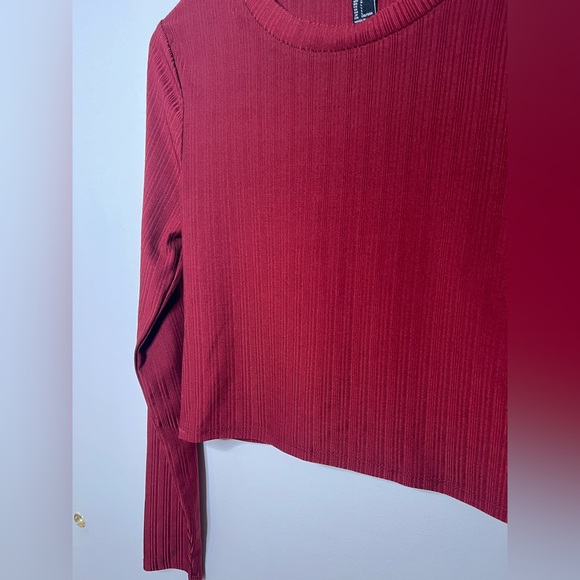 Forever 21 Women’s Long Sleeve Half Shirt Size Large - Picture 2 of 7